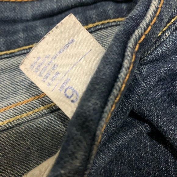 Old Navy the sweetheart skinny jeans - Picture 3 of 5